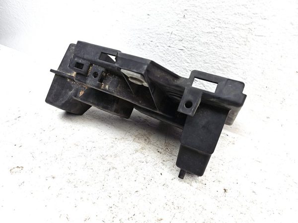 2006-2007 Chrysler Town & Country Complete Battery Tray With Hold Down 3.8L Oem — photo 13