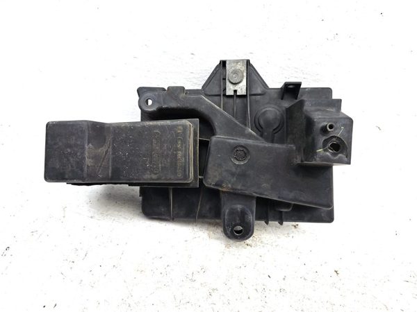 2006-2007 Chrysler Town & Country Complete Battery Tray With Hold Down 3.8L Oem — photo 15