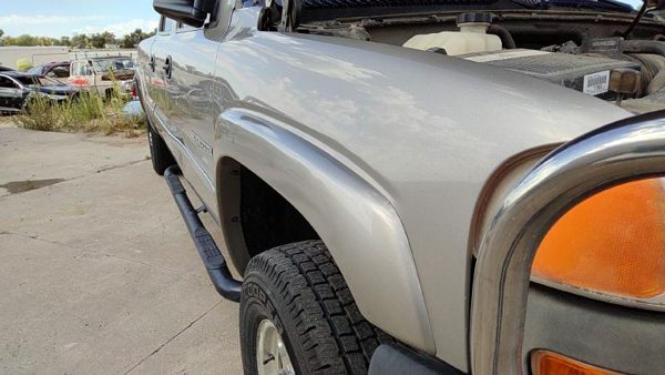 99-07 Sierra 2500 Hd Passenger Right Front Fender Oem Pewter Metallic 11u Clean — photo 3