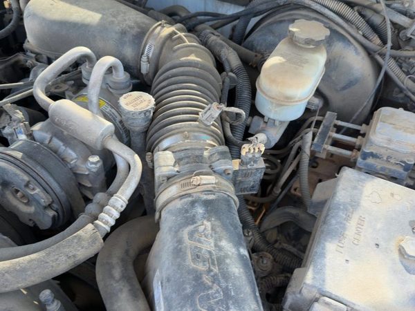 1995-2005 Chevy S10 Blazer Driver Left Valve Cover Oem 4.3L 12554257 — photo 2