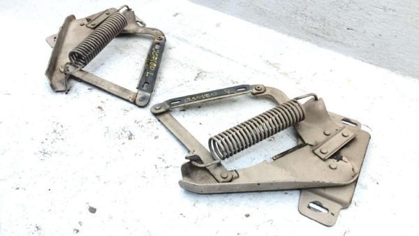 1981-1993 Dodge D350 Pair Of Hood Hinges Right Left Set Assembly Oem 55027100 — photo 9