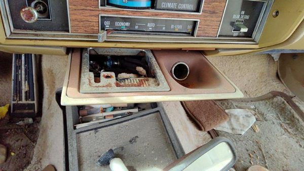 1980-1984 Cadillac Deville Ash Tray Assembly Oem Slide Out Dash 01609669 — photo 2