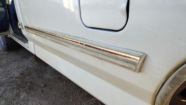 92-96 Ford F150 Driver Left Rear Moulding On Front Of Box Panel Oem Chrome Trim — photo 2