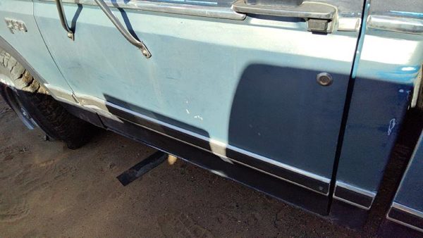 1982 Ford F150 Front Door LH Blue — photo 3