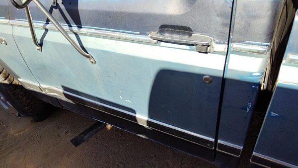 1982 Ford F150 Front Door LH Blue — photo 2