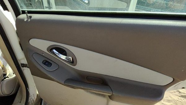 04-05 New Style Malibu Passenger Right Rear Door Trim Panel With Switches Back — photo 5