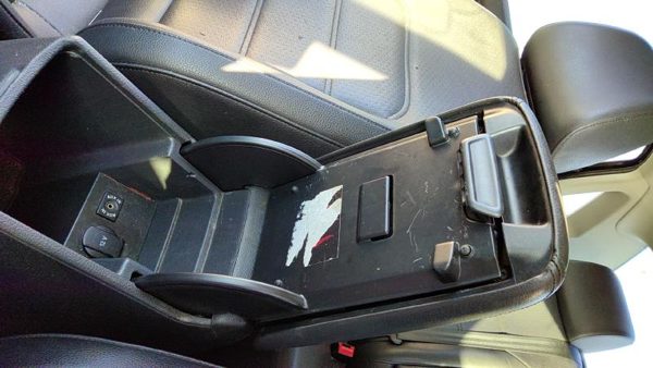 2012-2015 Vw Passat Center Console Lid Only Oem Arm Rest Fold Down Black Tb — photo 3