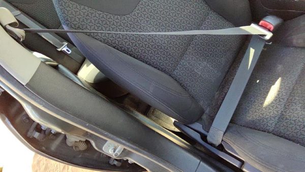 07-08 G6 Passenger Right Front Seat Belt Retractor Oem Shoulder Black 19B — photo 2
