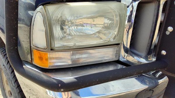 2003 Ford F350 Sd Pickup Fog/mark/park/turn Light/lamp RH Powerstroke — photo 1