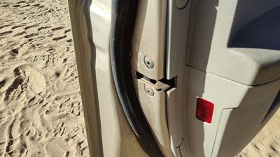 2005-2010 Chrysler 300 Driver Left Front Door Latch With Rods/Cables Oem