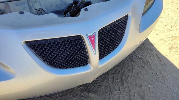 04-08 Grand Prix Pair Of Grilles Left Right Front Grille Assembly Oem Silver 12U — photo 4