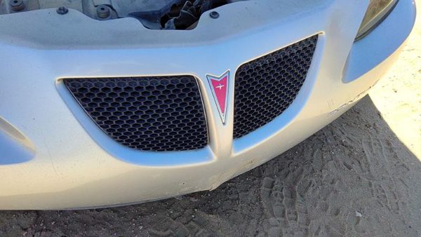04-08 Grand Prix Pair Of Grilles Left Right Front Grille Assembly Oem Silver 12U — photo 3