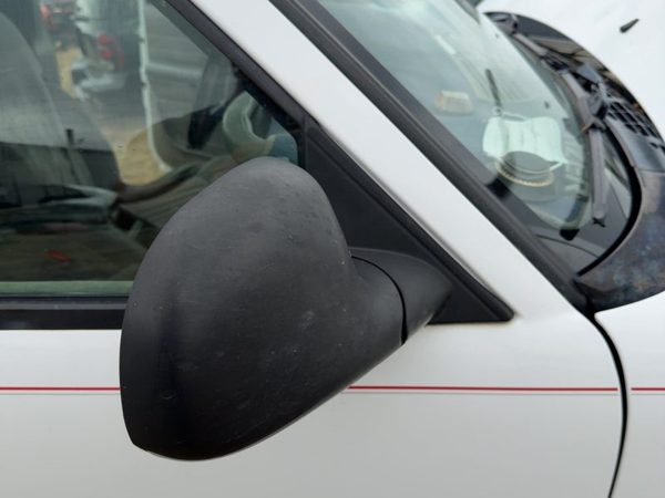 1998 Chevy S10 Blazer Passenger Right Power Side Mirror Door Mounted Oem — photo 5