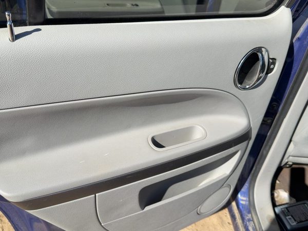 06-08 Hhr Driver Left Rear Door Trim Panel With Switches Back 4Dr Ls Lt Gray 14B — photo 5