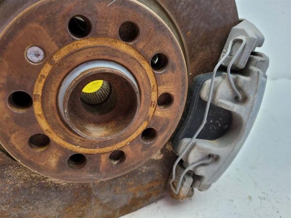 2008 Volkswagen Passat Spindle Knuckle Front RH Passenger Right Steering — photo 6