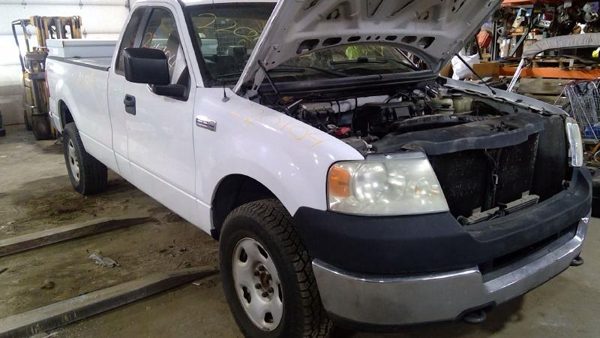 2005 Ford F-150 — vehicle photo 1