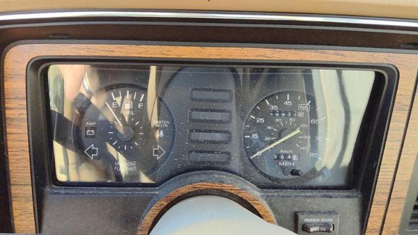 1984 Ford Tempo Speedometer Cluster Instrument Gauges Panel Oem Dash E43z17255b — photo 3