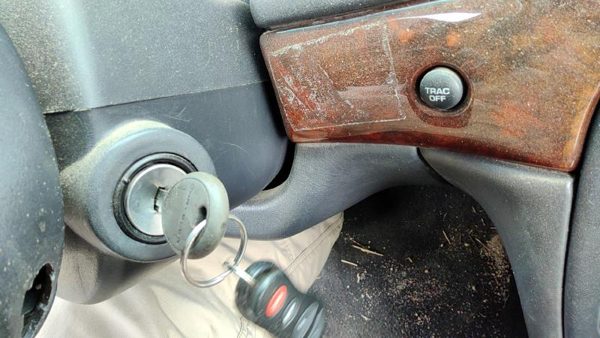 2000-2004 Chrysler 300M Ignition Switch Assembly With Key Complete Electrical — photo 1