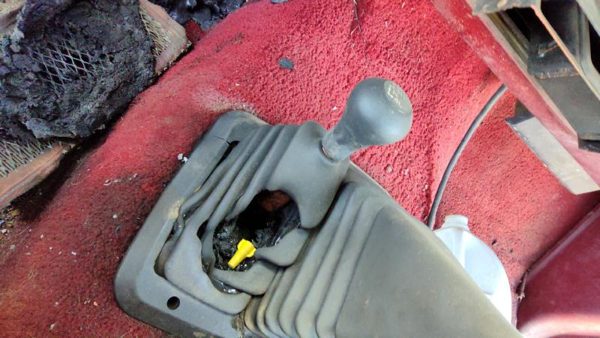 90 Bronco 2 4X4 Shifter Lever Assembly With Linkage T Case Shift Unit Red At 4X4 — photo 3