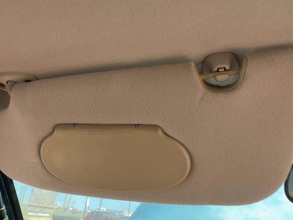 2001 Chrysler Pt Cruiser Driver Left Sun Visor Oem Sunroof Illumination Beige — photo 2
