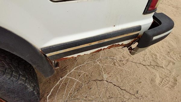 92-94 Chevy S10 Blazer Driver Left Rear Moulding On Quarter Panel Oem — photo 4