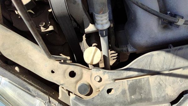01-05 Civic Hatchback Si Coolant Reservoir Radiator Overflow Tank Bottle 2.0L — photo 2
