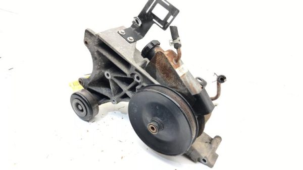 2006 Yukon Xl 1500 Power Steering Pump With Mount Bracket Oem 5.3L — photo 7