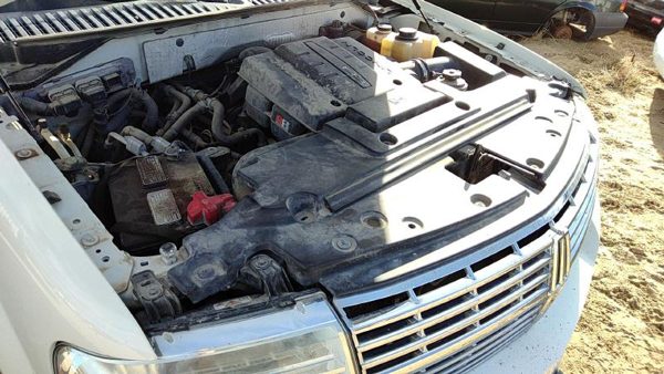 2008 Lincoln Navigator Radiator Support 9L1Z16138A — photo 1