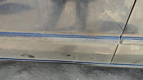 97-01 Toyota Camry Driver Left Front Moulding From Door Oem Trim Strip Blue 8L3 — photo 2