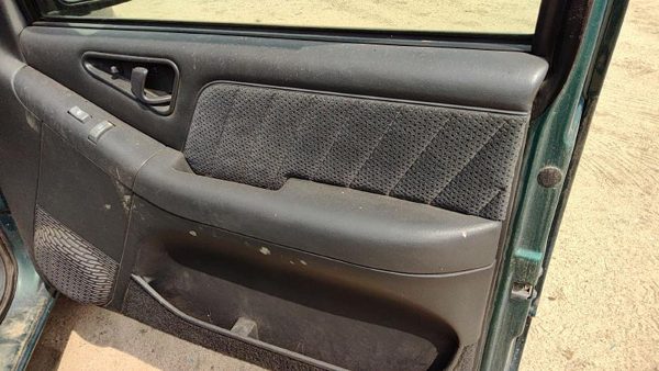 1995-1997 S10 Blazer Passenger Right Front Door Trim Panel With Switches Gray — photo 4