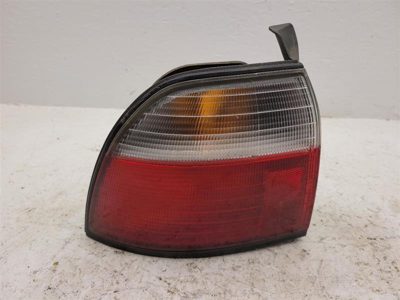 96-97 Honda Accord Driver Left Tail Light Sedan Quarter Panel Mounted Brake Lamp