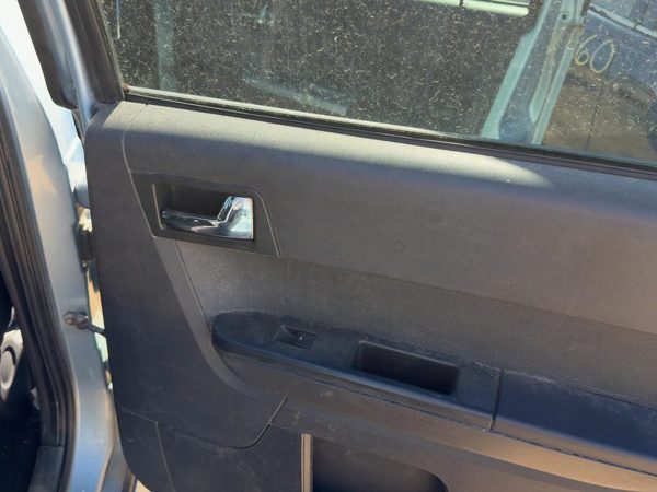 08 Mariner Passenger Right Rear Door Trim Panel With Switches Stone Graystone 89 — photo 7