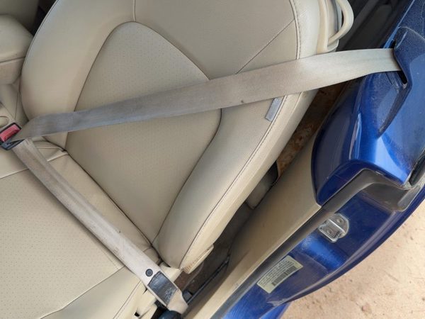 03-10 Beetle Convertible Driver Left Front Seat Belt Retractor Oem Shoulder Tan — photo 4