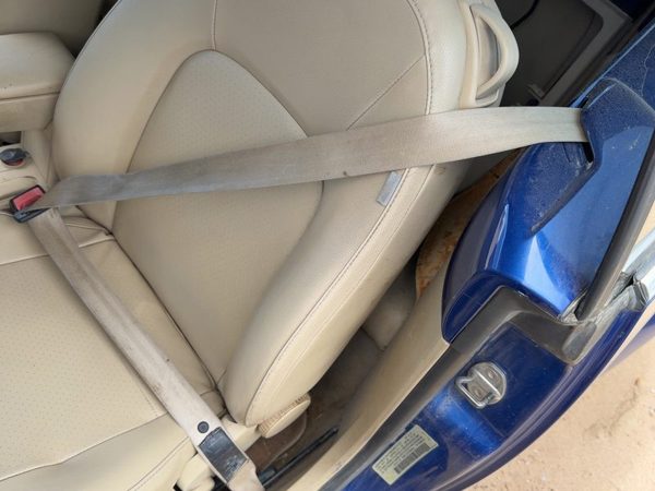 03-10 Beetle Convertible Driver Left Front Seat Belt Retractor Oem Shoulder Tan — photo 3