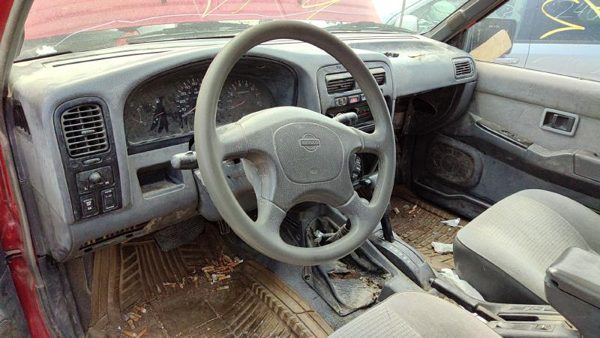 1995 Nissan Pathfinder Lower Control Arm Front RH — photo 3