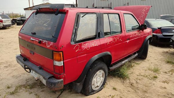 1995 Nissan Pathfinder Lower Control Arm Front RH — photo 6