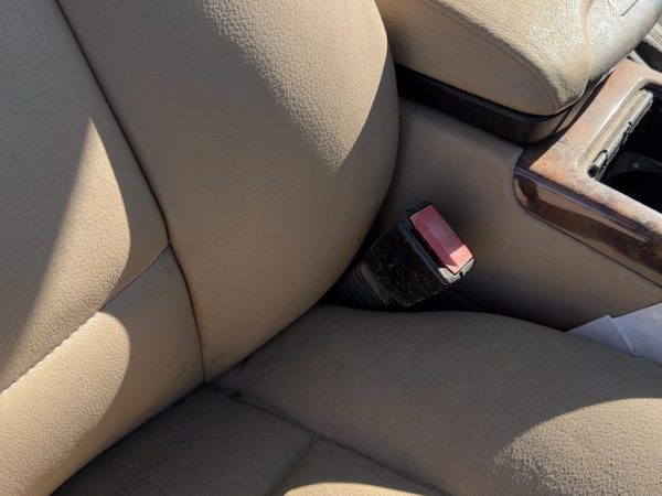 00-06 Bmw X5 Passenger Right Front Seat Belt Buckle Receiver Oem E53 Beige Lchc — photo 2