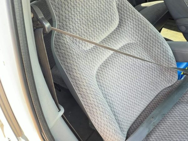 99 Town & Country Passenger Right Front Seat Belt Retractor Shoulder Taupe All5 — photo 2