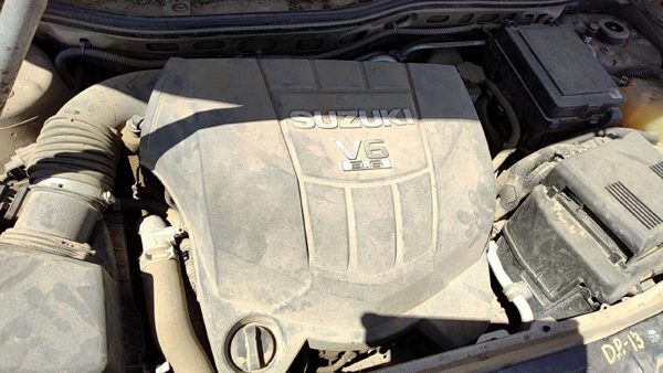 2007-2008 Suzuki Grand Vitara Xl-7 Engine Cover Top Plastic Shield Oem 3.6L — photo 1