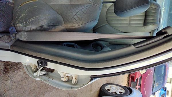 93-95 Pontiac Bonneville Driver Left Front Seat Belt Retractor Oem Shoulder Gray — photo 4