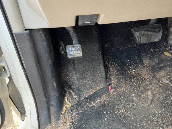 12 Town & Country Parking Brake Pedal Assembly Oem Complete Emergency Unit — photo 3