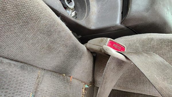 2002-2005 Legacy Outback Driver Left Front Seat Belt Buckle Receiver Oem Tan — photo 6