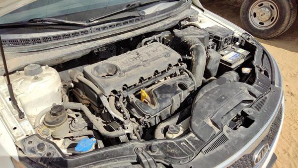 2012 Kia Forte — vehicle photo 2