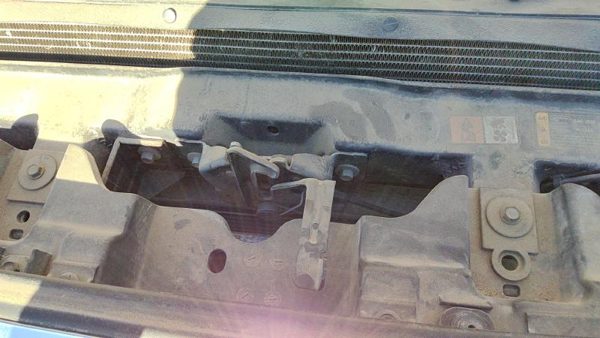 2015 Ford F250 Radiator Support Hood Latch Assembly With Bracket OEM BC3Z16138B — photo 3