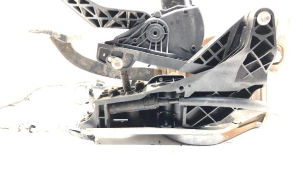 2007 Yukon Xl Denali Complete Power Adjustable Brake And Gas Pedal Assembly Oem — photo 6