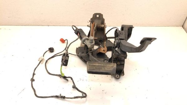 2007 Yukon Xl Denali Complete Power Adjustable Brake And Gas Pedal Assembly Oem — photo 3