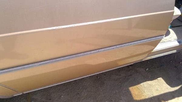 1985 Oldsmobile Delta 88 Rear Door RH Gold — photo 7