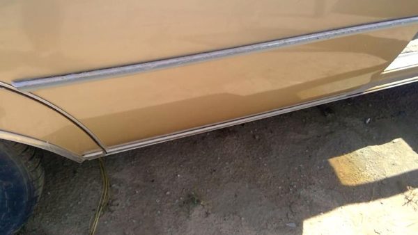 1985 Oldsmobile Delta 88 Rear Door RH Gold — photo 9