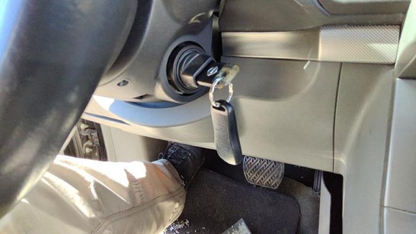 07-09 Sentra Lower Dash Under Column Knee Bolster Trim Panel Oem 2.0L Black W — photo 1