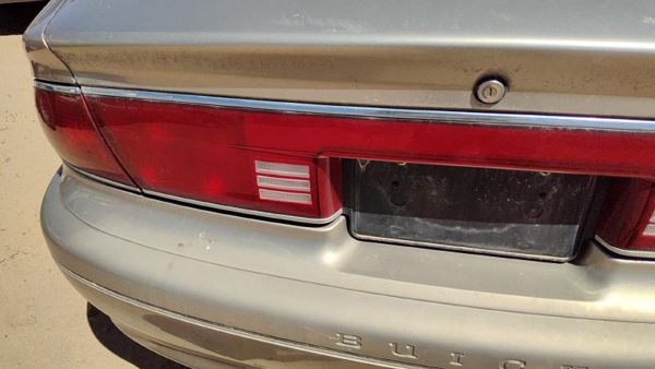 1997-1998 Buick Century Center Inner Tail Light Brake Lamp Oem Rear — photo 6